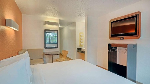 Motel 6-Los Angeles, CA - Los Angeles - LAX image 18